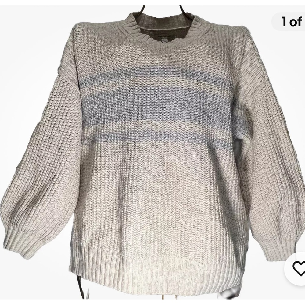 AMERICAN EAGLE Women’s Sweater Beige  Light‎ Blue Stripes  L Great With Jeans👖
